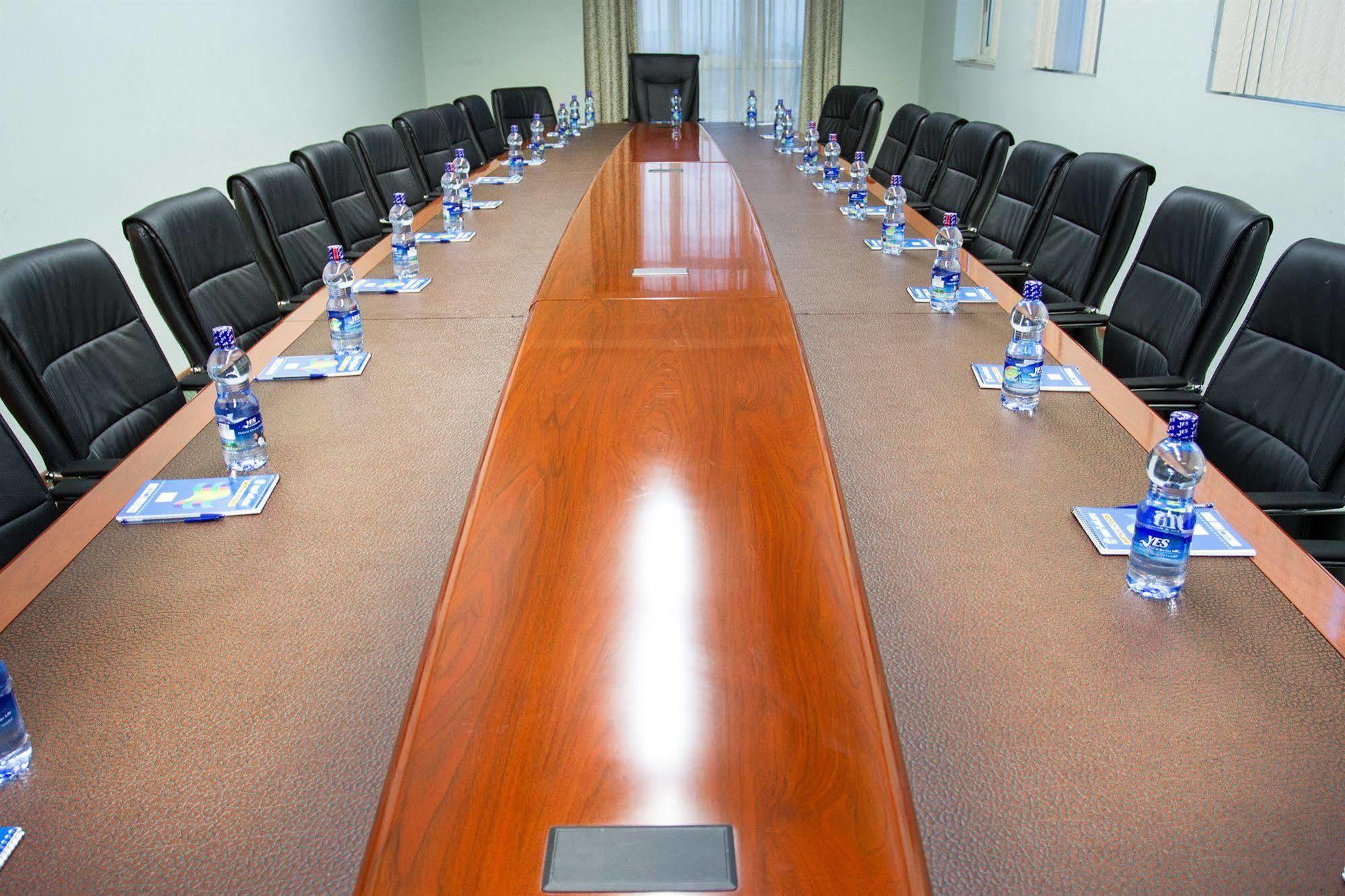 Solo Te Hotel Addis Ababa Bagian luar foto